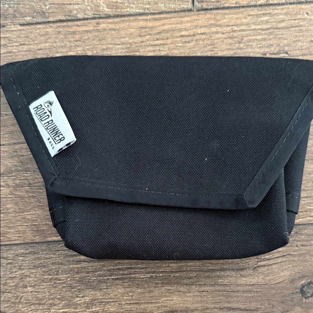 Road Runner Black Women's Bag